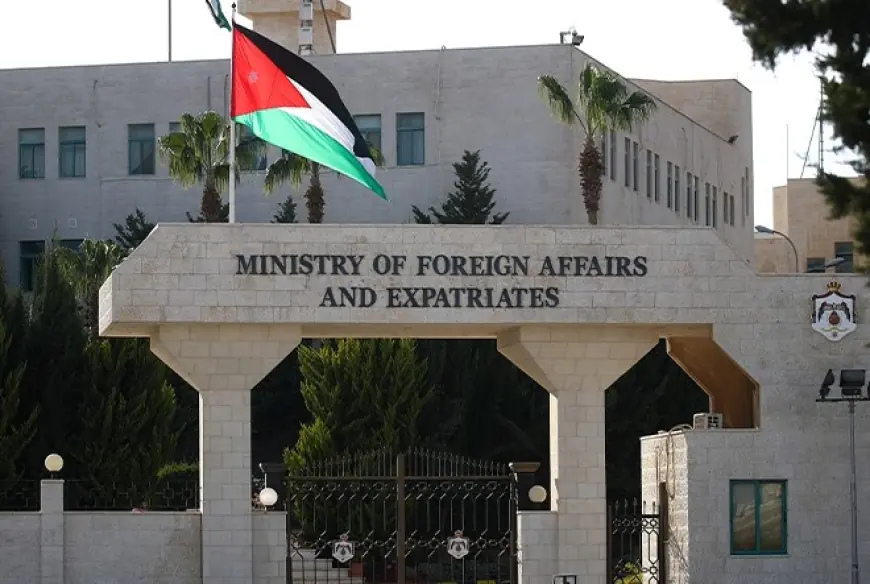 الخارجية تفتح باب التوظيف لوظائف.. طابع وخازن