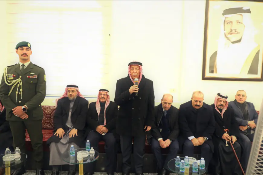 مندوبا عن الملك وولي العهد.. العيسوي يعزي بوفاة والد وزير الإدارة المحلية