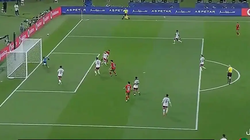 المغرب يحجز بطاقة نهائي كأس العرب بثلاثية في شباك الإمارات
