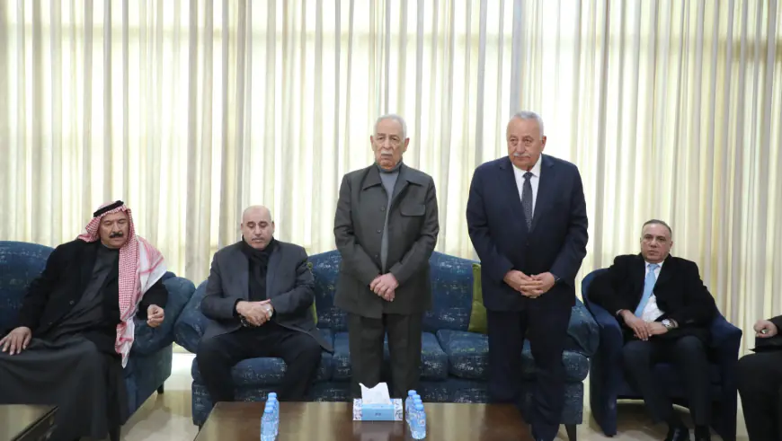 مندوبا عن الملك وولي العهد..  العيسوي يعزي بوفاةًوالدة العين والنأئب الأسبق خالد رمضان