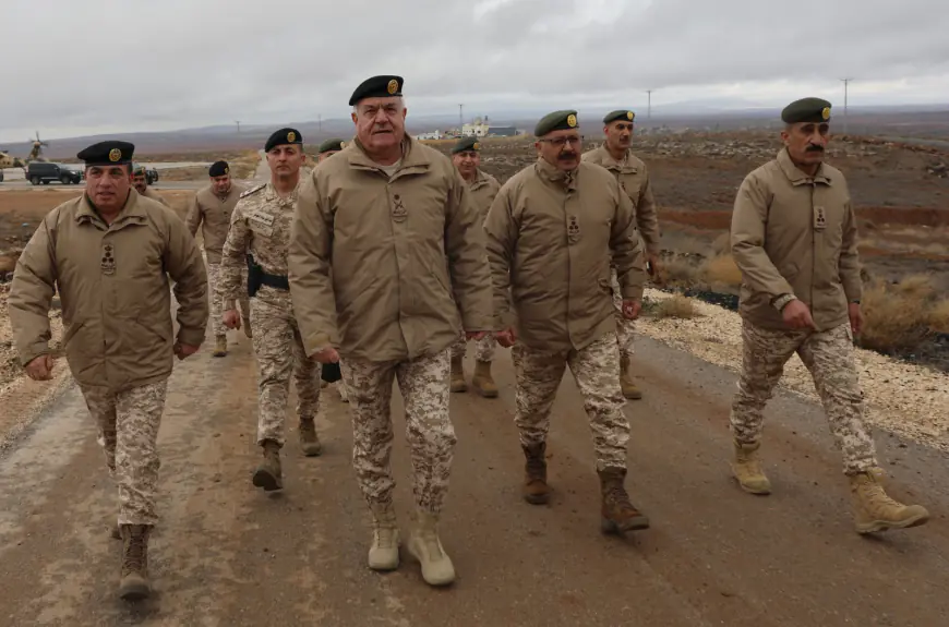 اللواء الحنيطي: إسناد جوي وناري فاعل لحماية الحدود والدفاع عنها