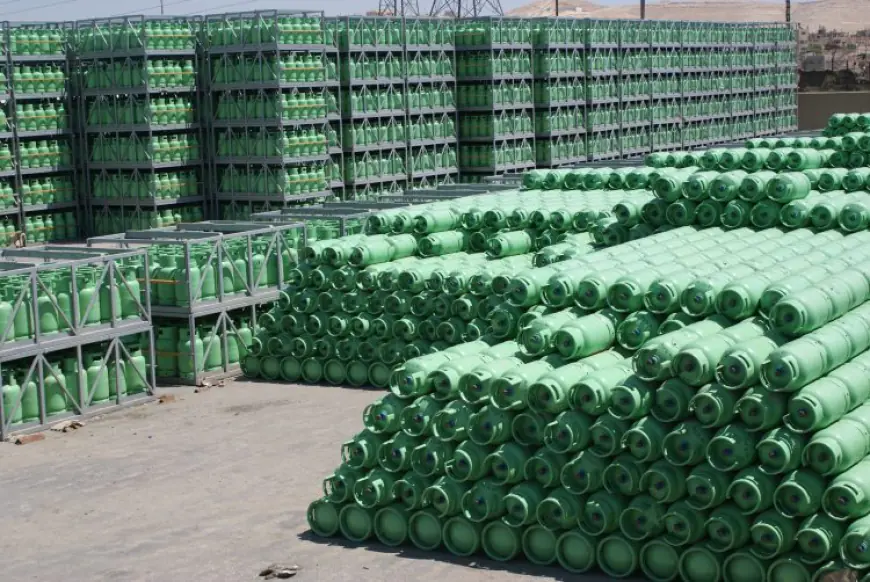 مصفاة البترول توضح: لا ماء في أسطوانات الغاز..و تعبئة تصل إلى 250 ألف يوميا في الذروة