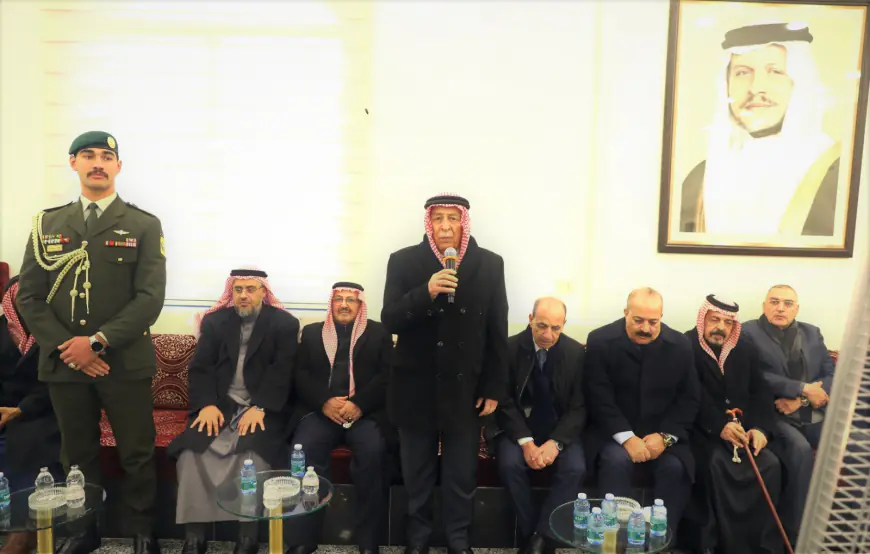 مندوبا عن الملك وولي العهد.. العيسوي يعزي بوفاة والد وزير الإدارة المحلية