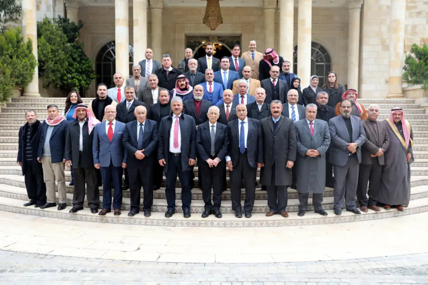 العيسوي يلتقي فعاليات مجتمعية 