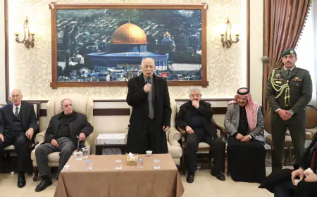 مندوبا عن الملك وولي العهد...العيسوي يعزي عشيرة المجالي