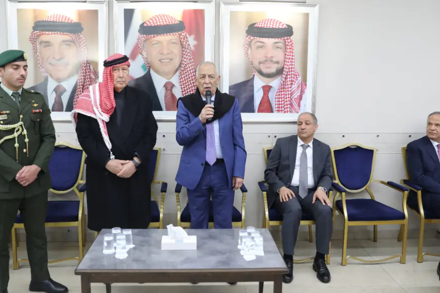 مندوبا عن الملك وولي العهد.. العيسوي يعزي عشيرتي النوايسة والطراونة