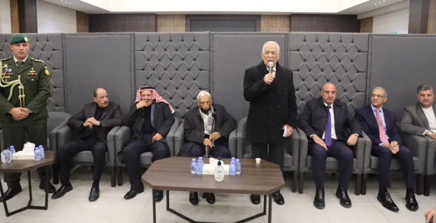 مندوبا عن الملك وولي العهد..  العيسوي يعزي عشائر الغنانيم والشوابكة والزناتية والنجداوي