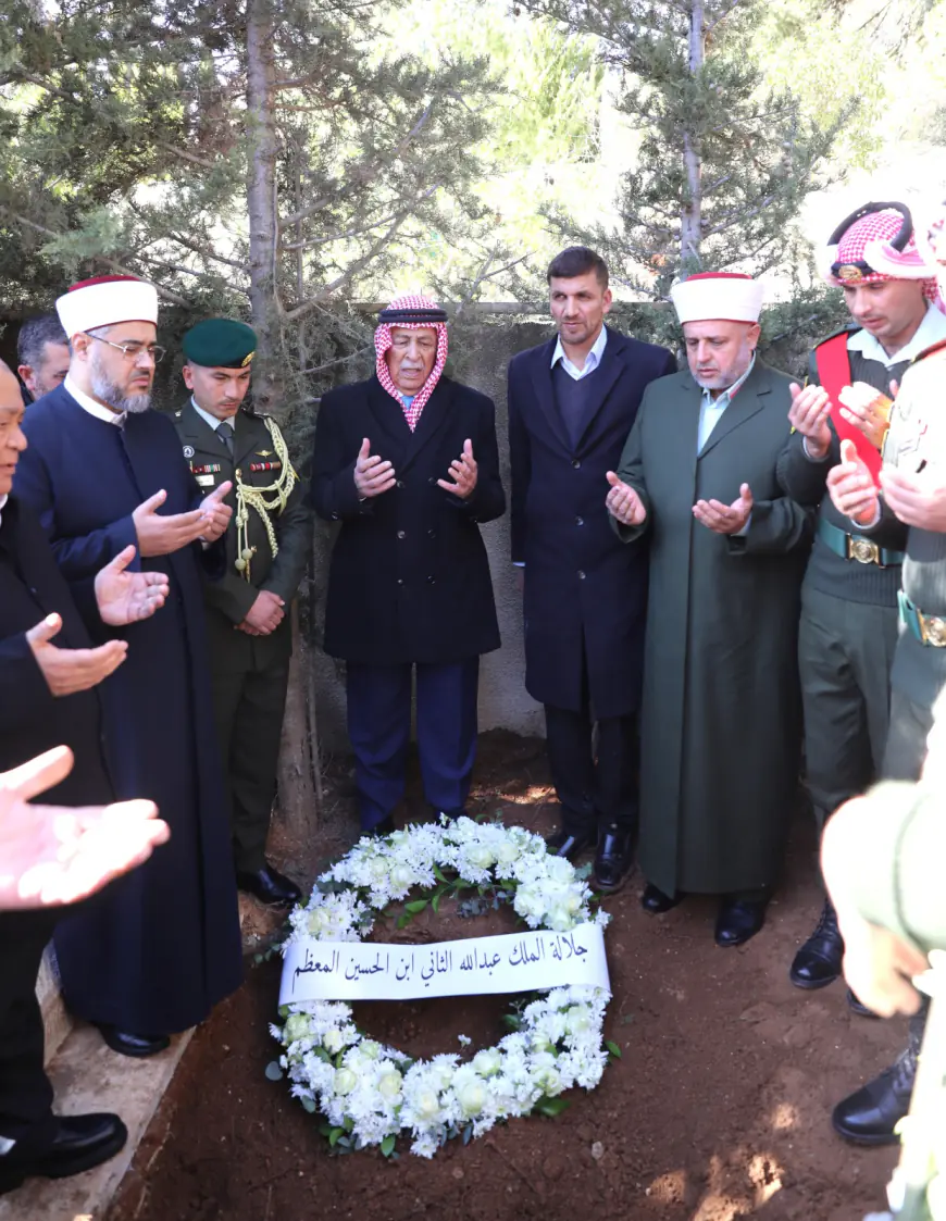 العيسوي يشارك في تشييع جثمان رئيس الوزراء الأسبق علي أبو الراغب