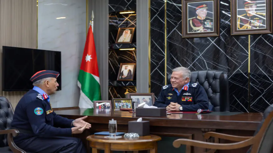 الملك يزور مديرية الأمن العام (صور)