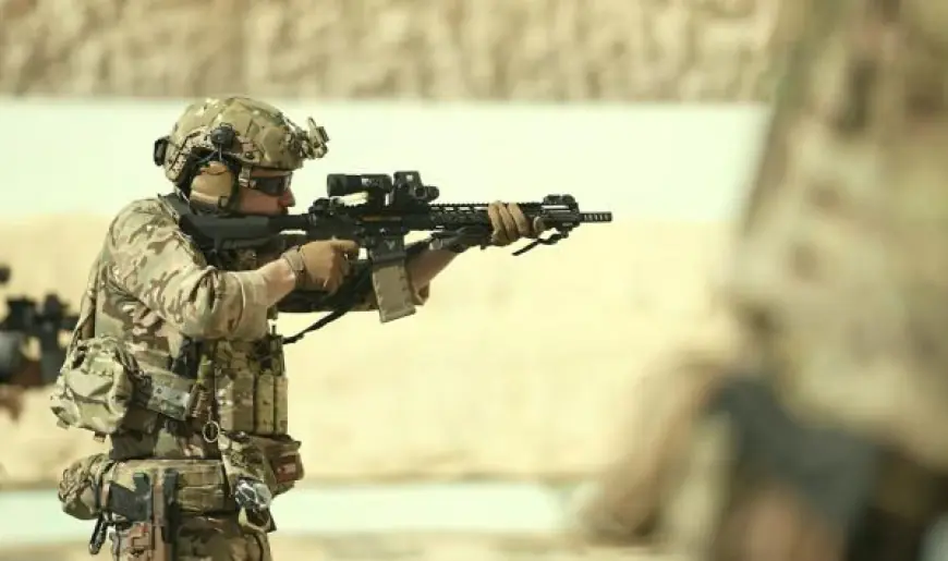 بالفيديو..ولي العهد يشرف على تدريب رماية مكثفة للكتيبة الخاصة 101