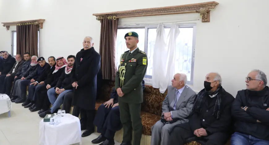 مندوبا عن الملك وولي العهد.. العيسوي يعزي عشائر العمري والصرايرة والبستنجي وخريس والدلقموني