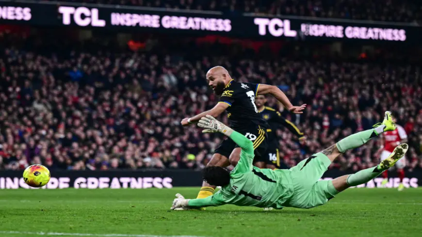 مانشستر يونايتد يقهر أرسنال في قمة مثيرة