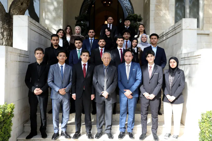 العيسوي يلتقي فعاليات مجتمعية وشبابية