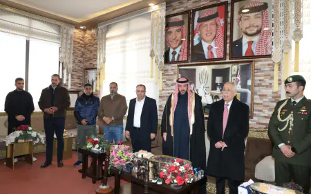 مندوبا عن الملك وولي العهد… العيسوي يعزي عشيرتي  الحويان وأبو الريش