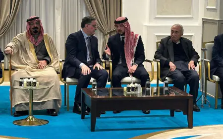 نائب الملك يعزي بوفاة رئيس الوزراء الأسبق أحمد عبيدات