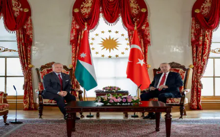 الملك وأردوغان يؤكدان ضرورة الحفاظ على سيادة الدول بما يحقق السلام والاستقرار