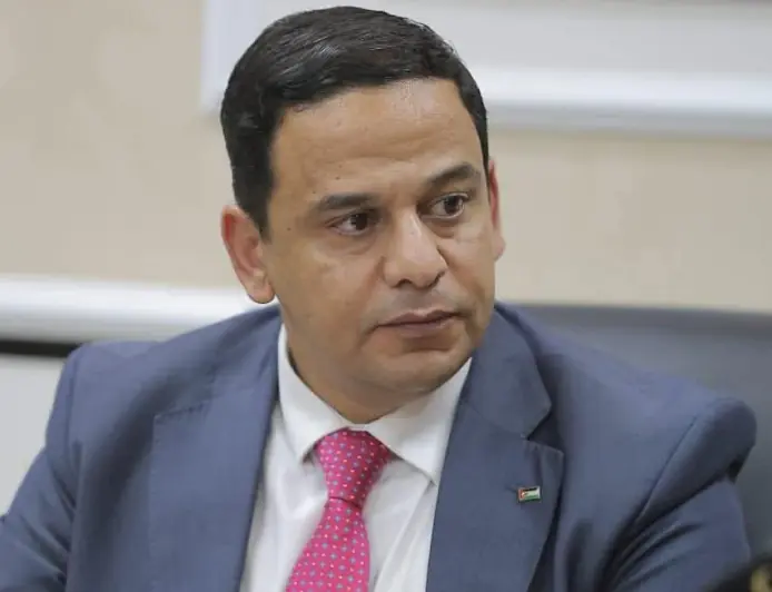 أبو هنية نموذج نيابي.. حين تتقدم الحلول على الخطابات