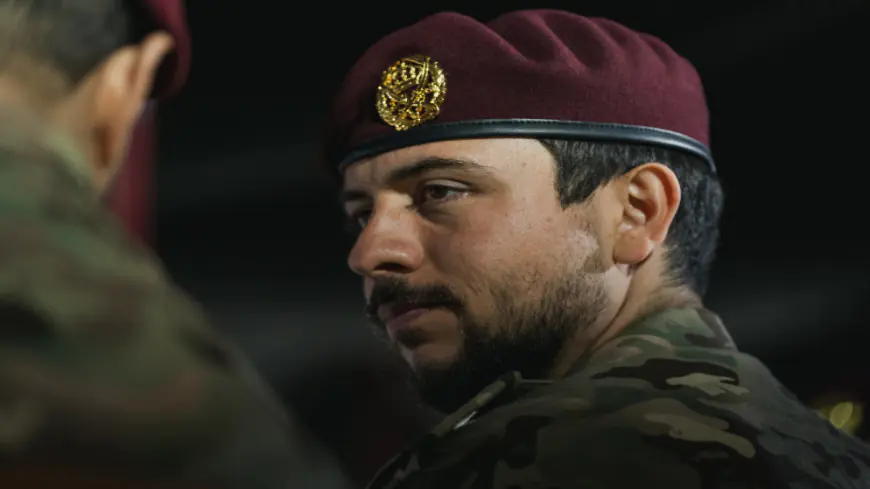 ولي العهد للمكلفين بخدمة العلم: انضباط وخدمة وتشريف للوطن