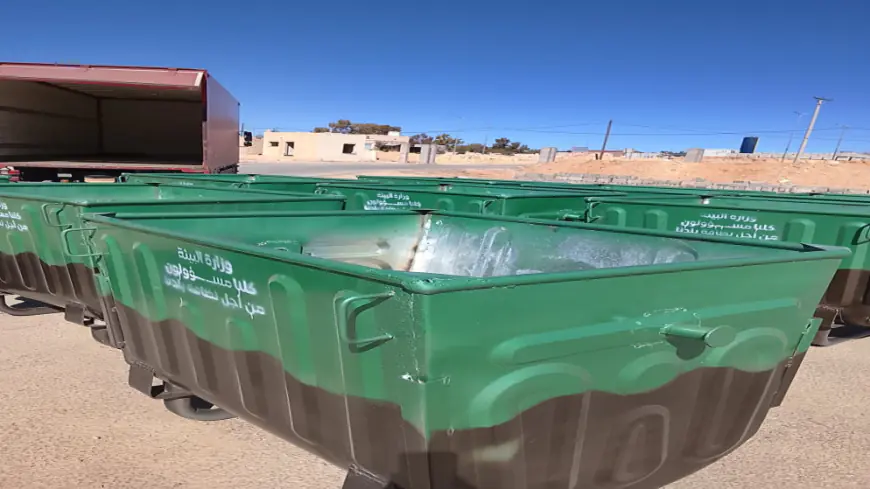 وزارة البيئة توزع 160 حاوية و50 سلة نفايات لتعزيز النظافة في المواقع السياحية والأثرية