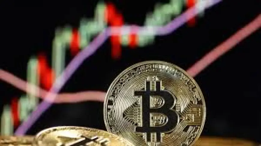 تراجع بيتكوين وإيثريوم وسط ضغوط السوق.. ما هي الأسباب؟