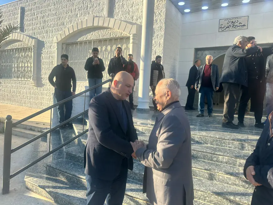 مندوبا عن الملك وولي العهد.. العيسوي يعزي الغرايبة وكورشلو