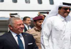 الملك يصل إلى الدوحة في زيارة إلى دولة قطر