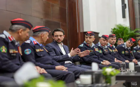 ولي العهد يزور مديرية الدفاع المدني