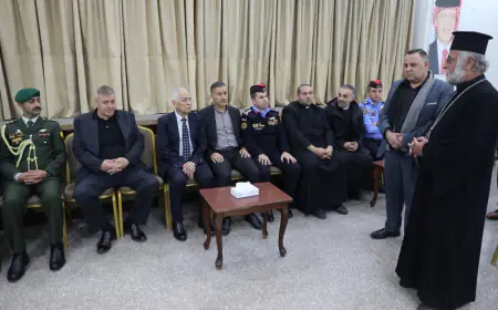 مندوبا عن الملك وولي العهد.. العيسوي يعزي عشيرة السميرات