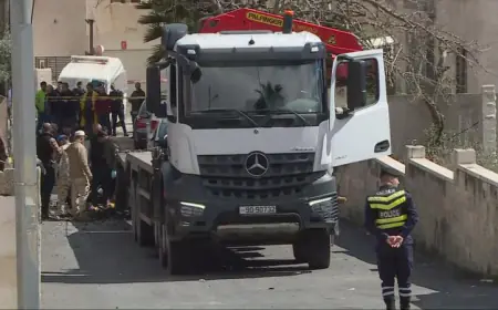 سقوط شظية مقذوف صاروخي في عمان