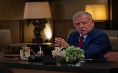 الملك والرئيس الإندونيسي يؤكدان ضرورة وقف الاعتداءات الإيرانية على الدول العربية