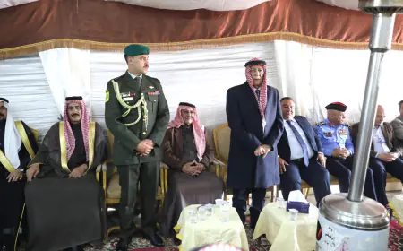 مندوبا عن الملك وولي العهد...العيسوي يعزي عشيرة أبو دلبوح وآل بدر