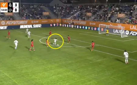 موهبة ريال مدريد الصاعدة يسجل هدفا عالميا (فيديو)