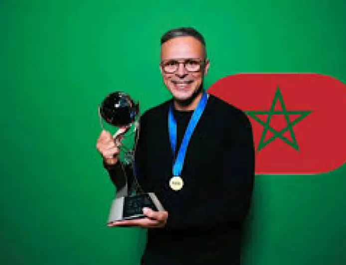 الاتحاد المغربي ينفصل عن الركراكي ويعيّن وهبي مدربًا للمنتخب