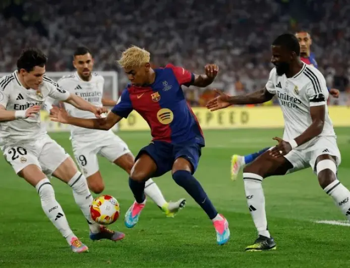 المباريات المتبقية لبرشلونة وريال مدريد.. نحو اللقب الإسباني