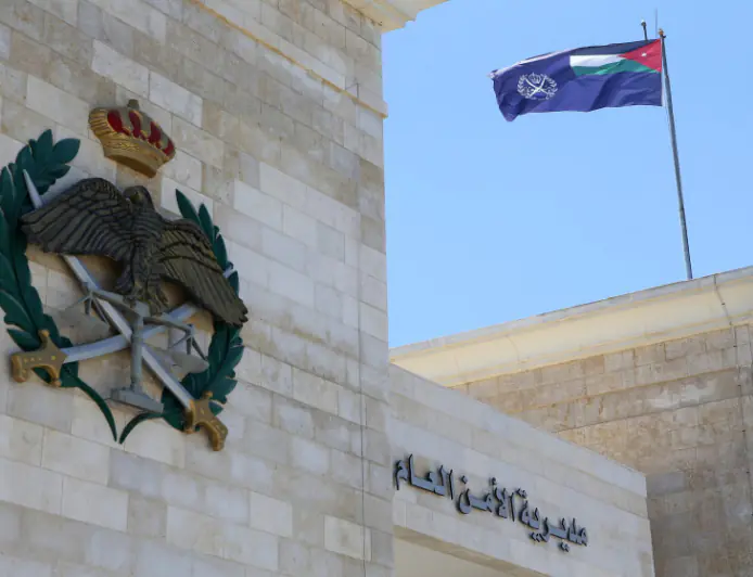 الأمن العام: سقوط بقايا جسم متفجر على الطريق الصحراوي ولا إصابات تذكر