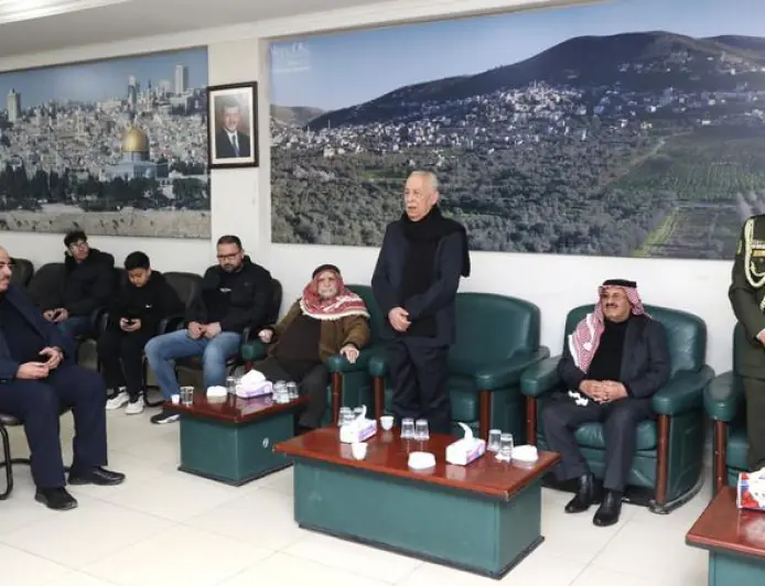 مندوبا عن الملك وولي العهد...العيسوي يعزي الحباشنة وقشوع  