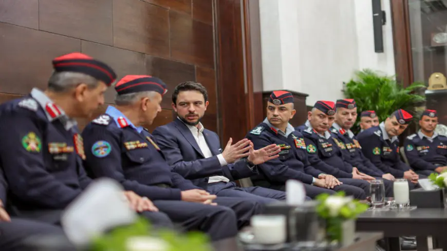 ولي العهد يزور مديرية الدفاع المدني