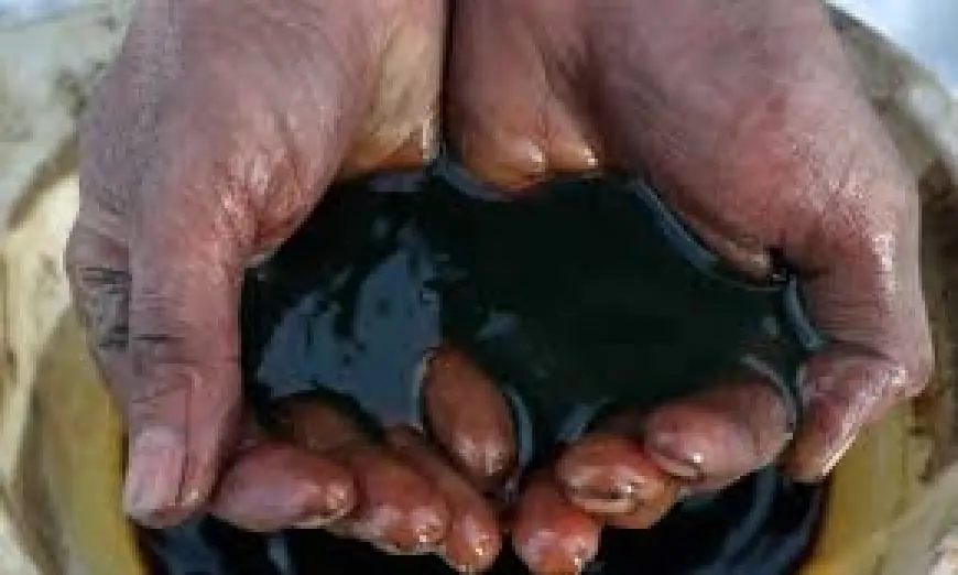 توقعات بارتفاع أسعار النفط إلى 150 دولاراً مع تراجع إمدادات الخليج