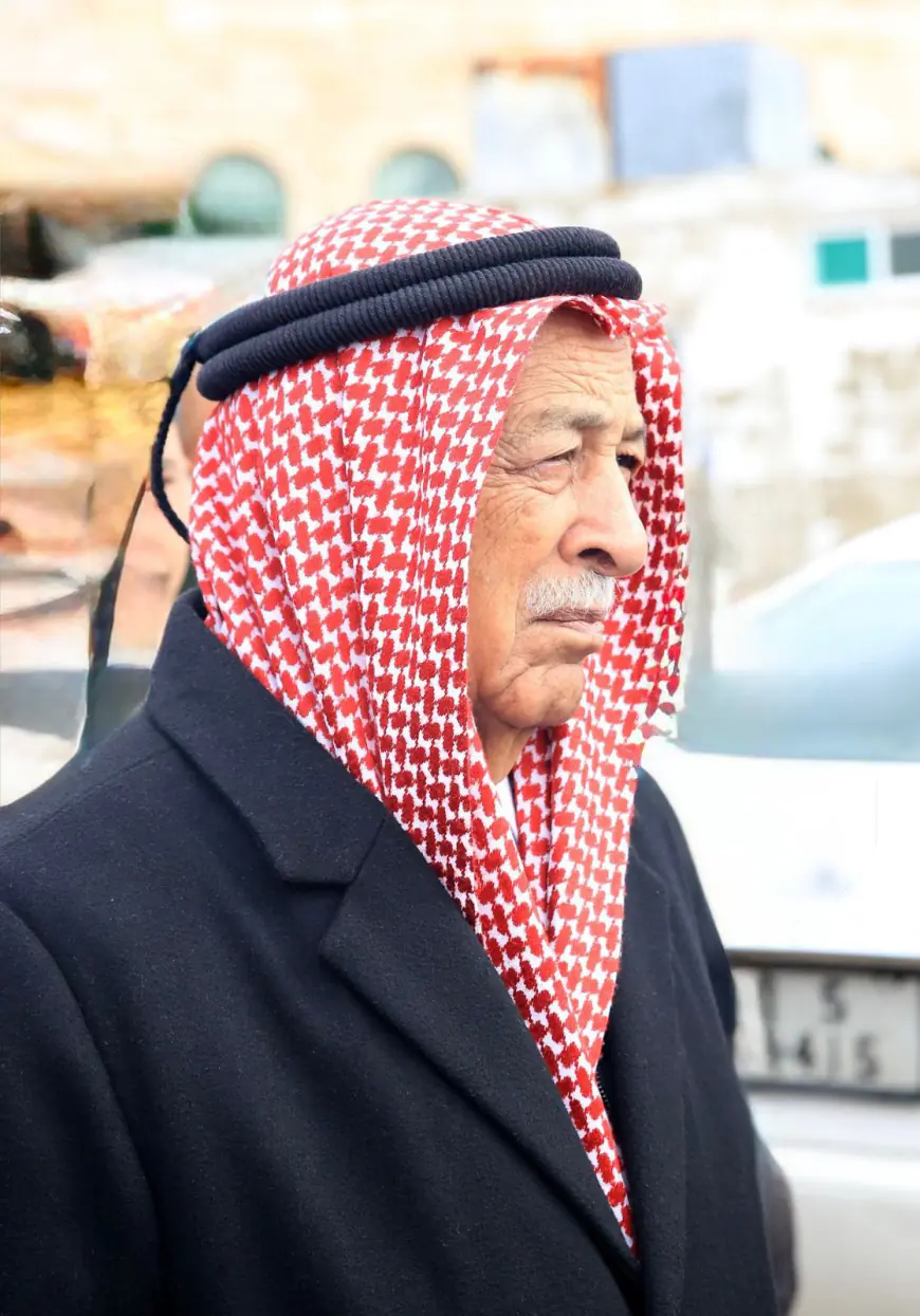 العيسوي يطمئن على صحة ضابط صف أُصيب بمداهمة أمنية لمطلوب خطير بقضايا مخدرات