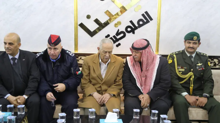 مندوبا عن الملك وولي العهد.. العيسوي يعزي بشهداء الواجب من إدارة مكافحة المخدرات