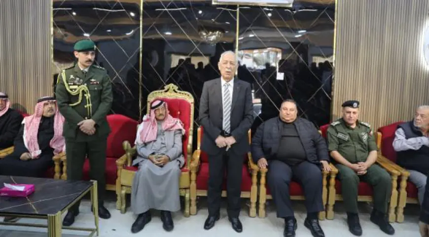 مندوبا عن الملك وولي العهد .. العيسوي يعزي عشيرتي الفواز والمطالقة والشقران (صور)
