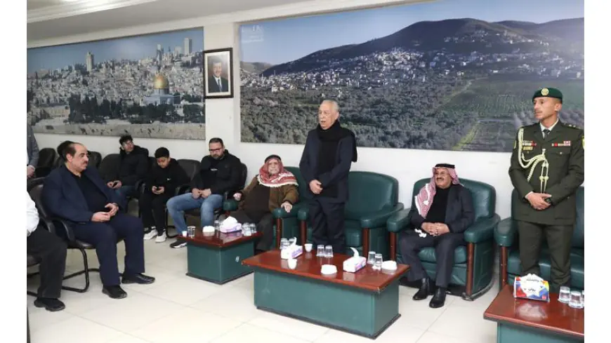 مندوبا عن الملك وولي العهد...العيسوي يعزي الحباشنة وقشوع  