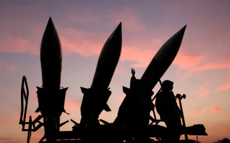 تصعيد جديد: الإمارات والكويت تعلنان اعتراض هجمات إيرانية رغم بدء الهدنة