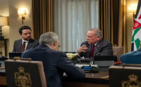 الحاضرون للقاء الملك - أسماء