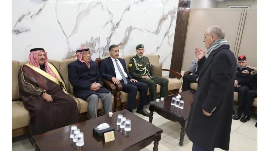 مندوبا عن الملك وولي العهد.. العيسوي يعزي الجيتاوي والنسور والعطيات والحداد