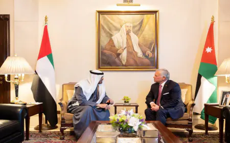 الملك يجري اتصالا هاتفيا مع رئيس دولة الإمارات ويدين تجدد الاعتداءات الإيرانية