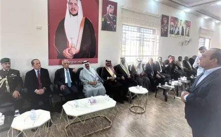 مندوبا عن الملك وولي العهد.. العيسوي يعزي عشيرة الشورة