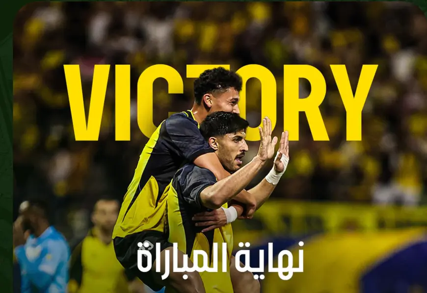 الحسين يحسم القمة ويتربع على عرش الدوري بثالث الألقاب المتتالية