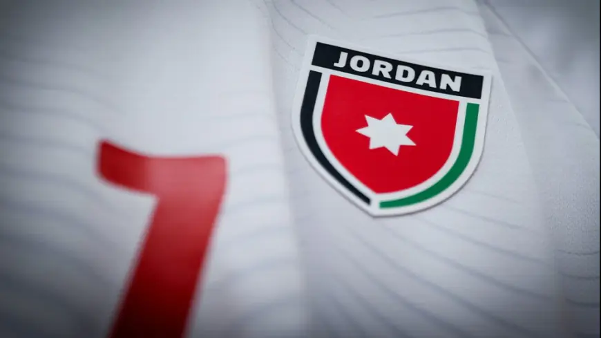 اتحاد كرة القدم: طرح "تيشيرت" المنتخب الوطني بالأسواق في 23 أيار