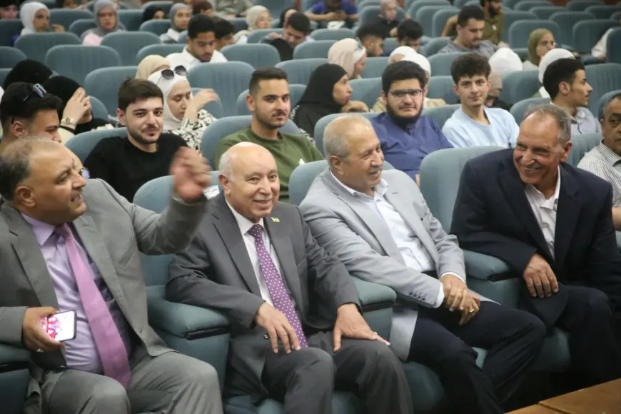 مسرحية (النهر لن يفصلني عنك) على مسرح جامعة مؤتة (صور)
